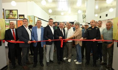 SALİHLİ BELEDİYE BAŞKANI MAZLUM NURLU SERGİ AÇILIŞINA KATILDI